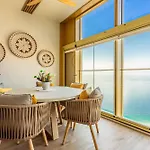 Intempo By Holuxe - 354 - 35th Floor