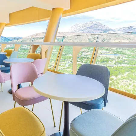 Intempo By Holuxe - 354 - 35th Floor