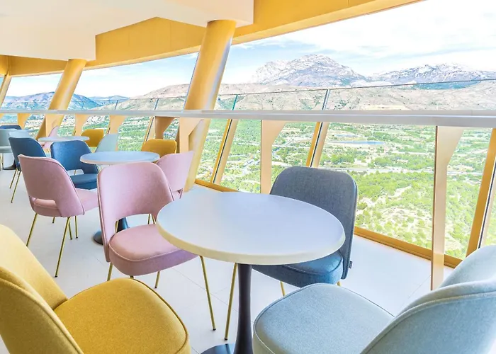 Intempo By Holuxe - 354 - 35th Floor